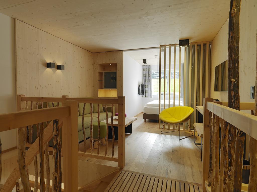 Alpina Zillertal . Family Lifestyle Kinderhotel Fügen Exterior foto