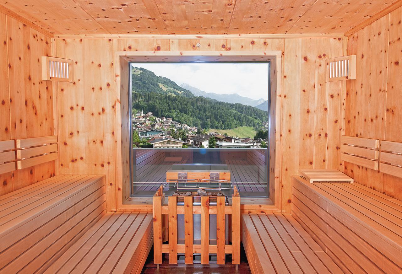 Alpina Zillertal . Family Lifestyle Kinderhotel Fügen Exterior foto